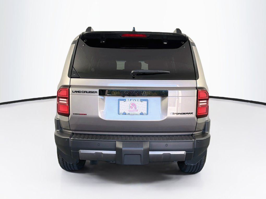 Used 2025 Toyota Land Cruiser AWD/4WD image 8