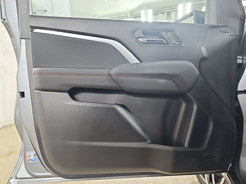 Certified 2023 Chevrolet Colorado Z71 w/ Z71 Convenience Package 2 image 30