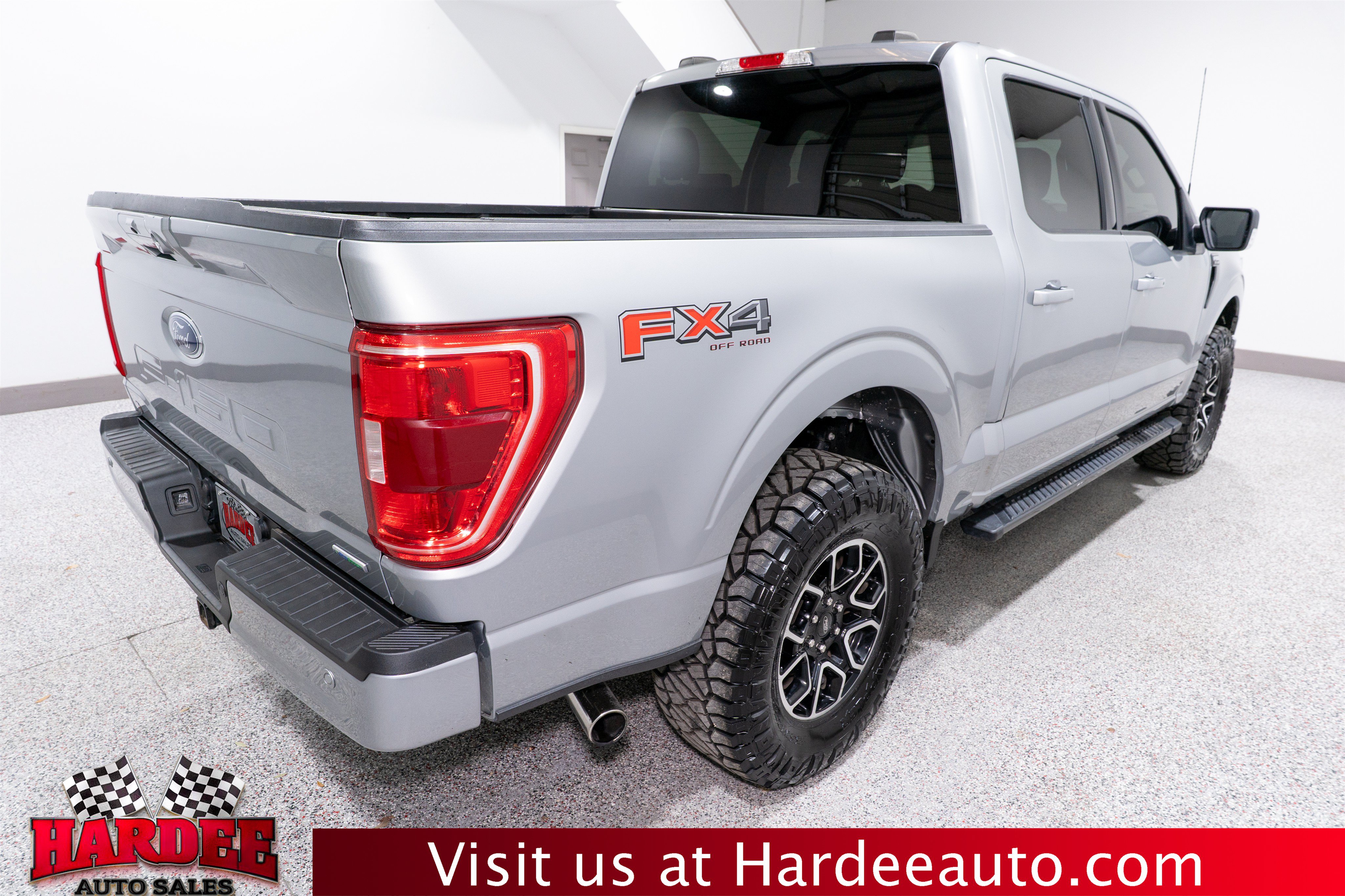 Used 2022 Ford F150 XLT w/ Equipment Group 302A High AWD/4WD image 5