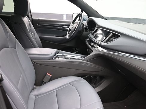 Used 2023 Buick Enclave Premium w/ Trailering Package, 5000 lbs. AWD/4WD image 9