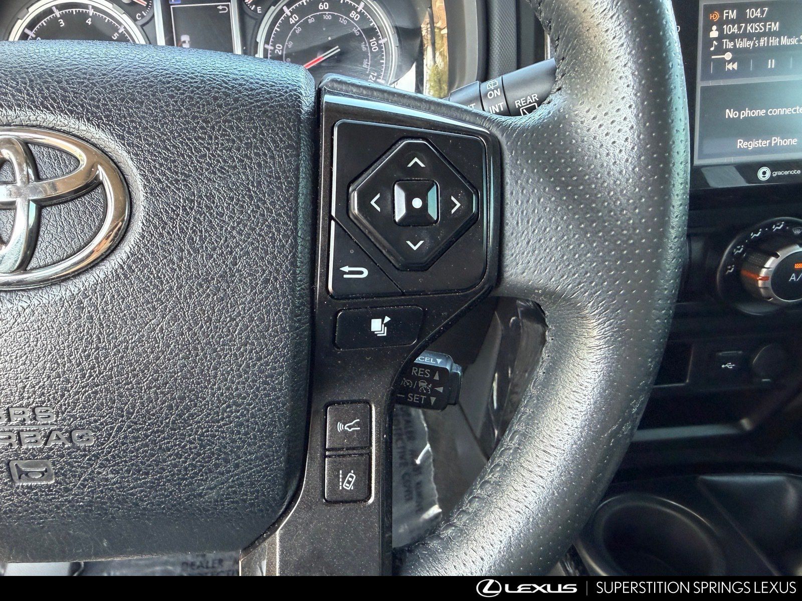 Used 2021 Toyota 4Runner Venture w/ Moonroof Package AWD/4WD image 17