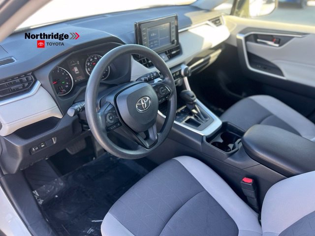 Used 2019 Toyota RAV4 XLE w/ Carpet Mat Package FWD image 14