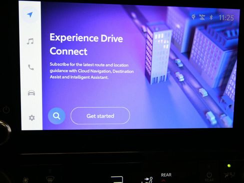 Certified 2023 Toyota Highlander XLE image 14