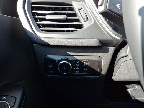 Used 2022 Ford Escape SEL image 15