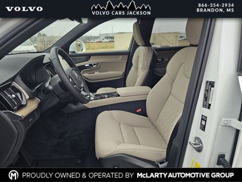 New 2026 Volvo XC90 B6 Plus w/ Protection Package Premier AWD/4WD image 10