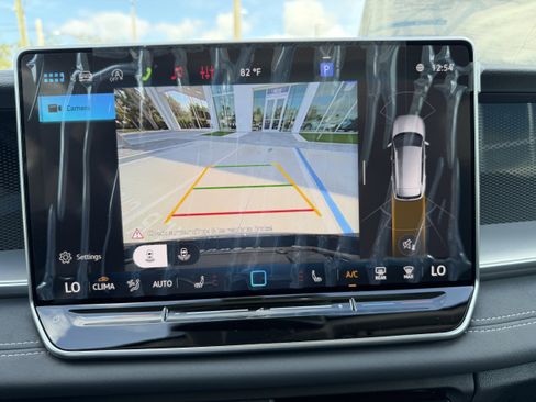 New 2026 Volkswagen Tiguan SE image 18