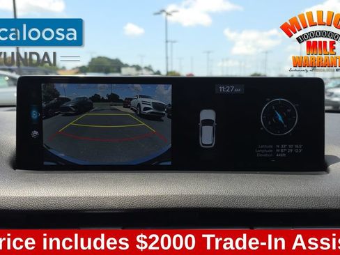 Used 2025 Genesis GV70 2.5T AWD/4WD image 20