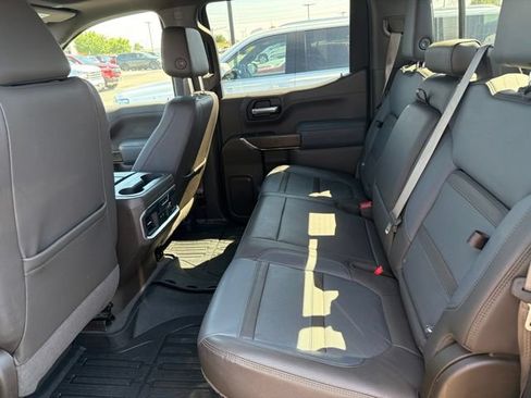 Used 2021 GMC Sierra 1500 Denali w/ Denali Ultimate Package AWD/4WD image 19