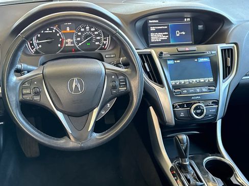 Certified 2018 Acura TLX FWD image 15