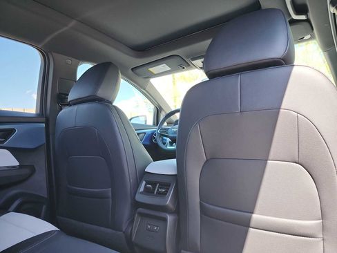 Used 2025 Chevrolet Equinox EV LT w/ Active Safety Package 3 image 16