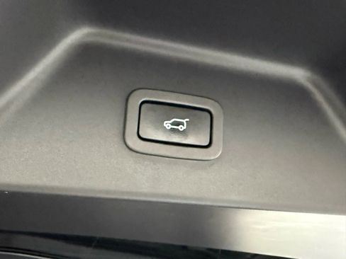 Used 2019 Land Rover Range Rover Long Wheelbase Supercharged image 50