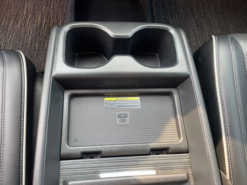 Used 2023 Honda Odyssey Elite image 41