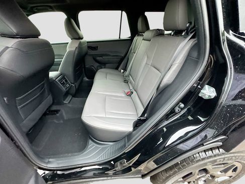 New 2026 Subaru Outback Limited AWD/4WD image 31