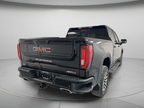Used 2019 GMC Sierra 1500 AT4 w/ Off Road Performance Package AWD/4WD image 8