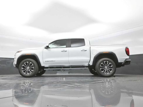 New 2026 GMC Canyon Denali AWD/4WD image 39
