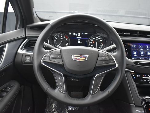 New 2026 Cadillac XT5 Premium Luxury w/ Driver Assist Package AWD/4WD image 13