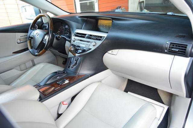 Used 2010 Lexus RX 350 AWD w/ Premium Pkg image 17