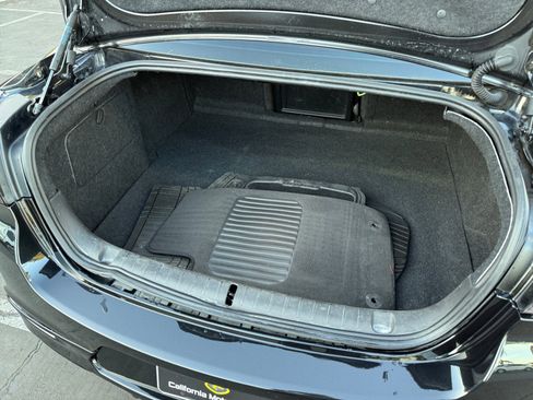 Used 2017 Chevrolet SS RWD image 17
