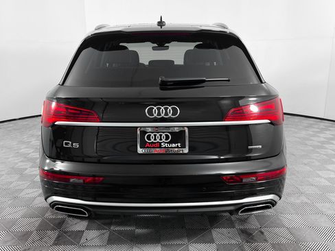 Certified 2022 Audi Q5 2.0T Premium Plus w/ Premium Plus Package image 6