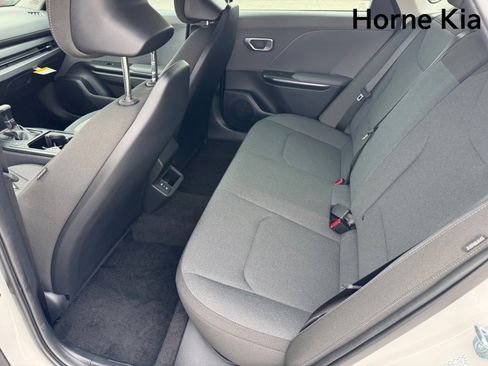 New 2026 Kia K4 LXS image 12