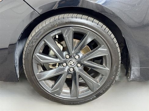 Used 2023 Toyota Corolla SE image 28