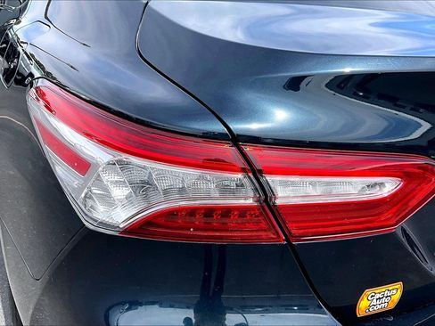 Used 2018 Toyota Camry XLE w/ Audio Package FWD image 29