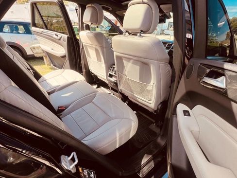 Used 2014 Mercedes-Benz ML 350 4MATIC image 7