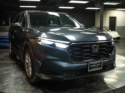 Used 2025 Honda CR-V EX-L image 5