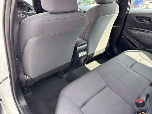 Used 2025 Toyota Corolla LE FWD image 41