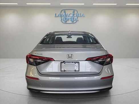 Used 2023 Honda Civic EX image 4