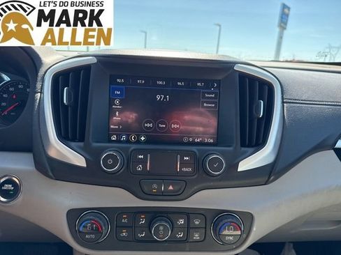 Used 2022 GMC Terrain SLT image 9