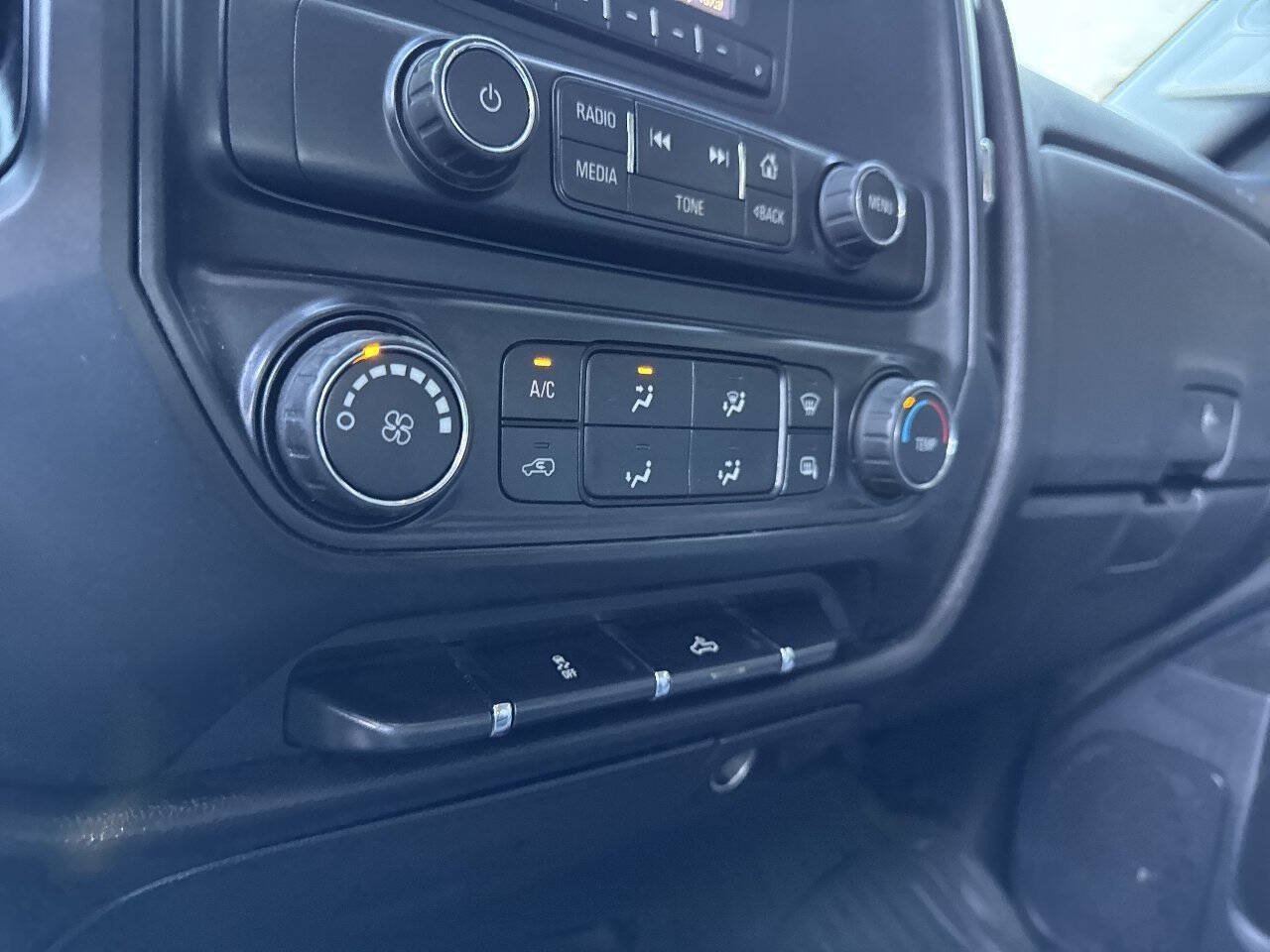 Used 2016 GMC Sierra 1500 2WD Double Cab image 19