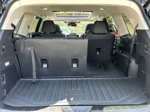 Certified 2025 Subaru Ascent Bronze Edition AWD/4WD image 29