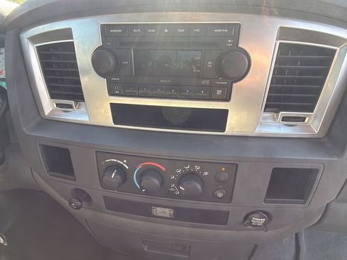 Used 2007 Dodge Ram 1500 Truck SLT w/ Quad Cab Big Horn Value Group RWD image 17