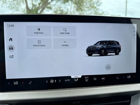 New 2026 Ford Explorer Active image 24