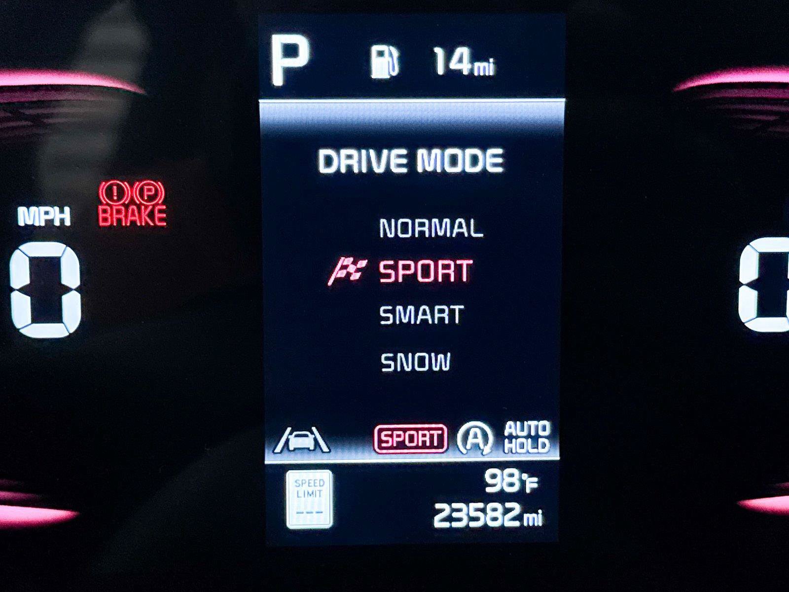 Used 2025 Kia Sportage X-Line w/ Premium Package AWD/4WD image 11
