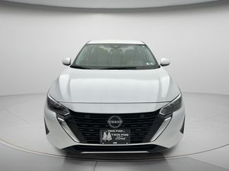 Used 2025 Nissan Sentra SV FWD video 2