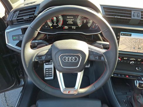 Certified 2025 Audi Q3 2.0T Premium Plus w/ Premium Plus Package image 20