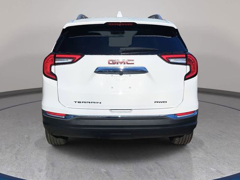 New 2024 GMC Terrain SLT AWD/4WD image 6