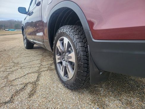 Used 2019 Honda Ridgeline RTL-T image 10