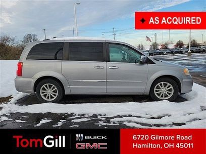 Used 2014 Chrysler Town & Country Touring-L w/ Driver Convenience Group