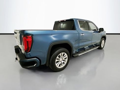 Used 2025 GMC Sierra 1500 Denali image 7