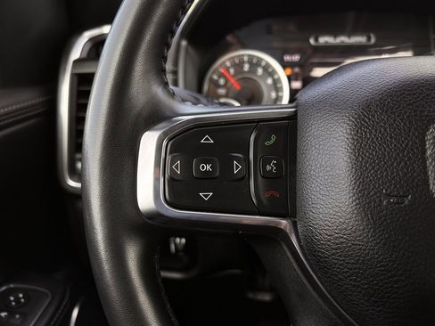 Used 2024 RAM 1500 Laramie image 14