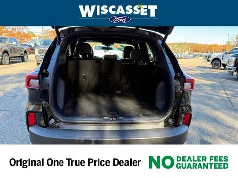 Used 2025 Ford Escape ST-Line w/ Cold Weather Package image 8