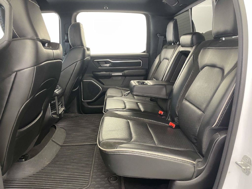 Used 2024 Land Rover Defender 110 S AWD/4WD image 45