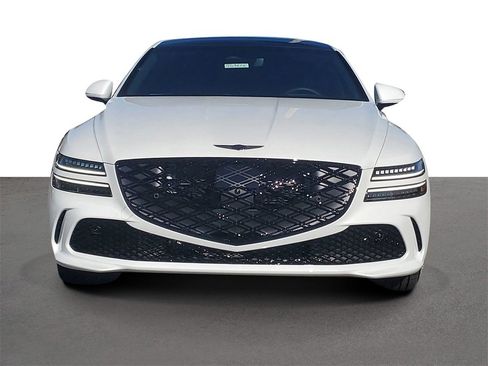 Used 2026 Genesis G80 3.5T Prestige image 2