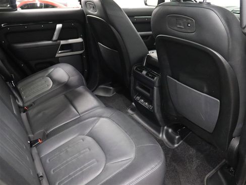 Used 2022 Land Rover Defender 110 X-Dynamic HSE image 21