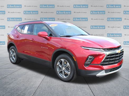 Used 2023 Chevrolet Blazer LT w/ Convenience Package FWD image 3