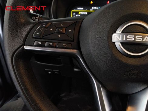 Used 2024 Nissan Kicks SV image 12