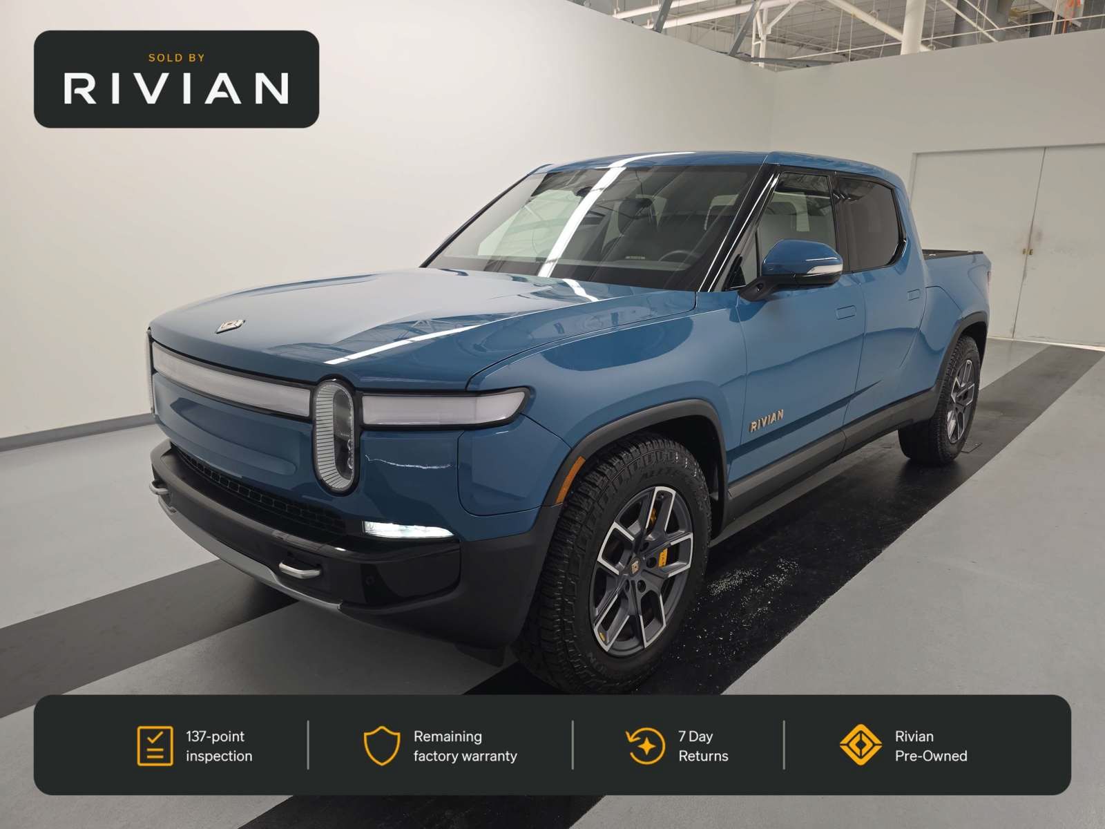 Used 2022 Rivian R1T Launch Edition AWD/4WD image 1